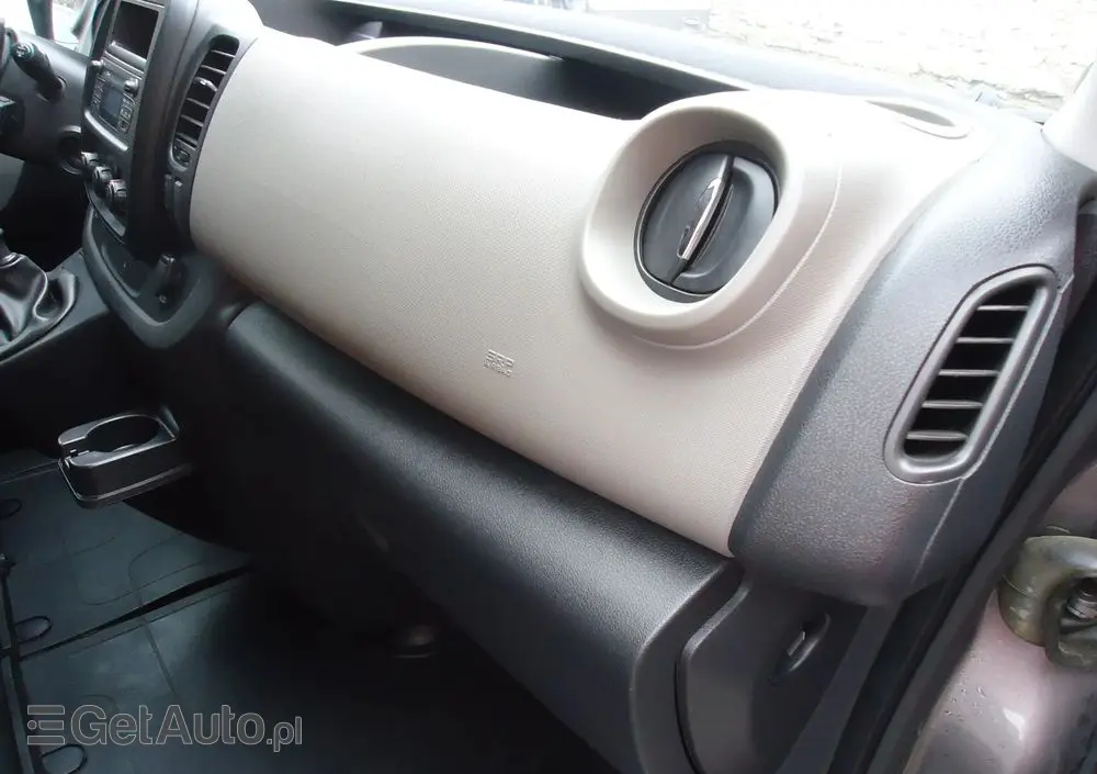 RENAULT Trafic Combi L1H1 Authentique