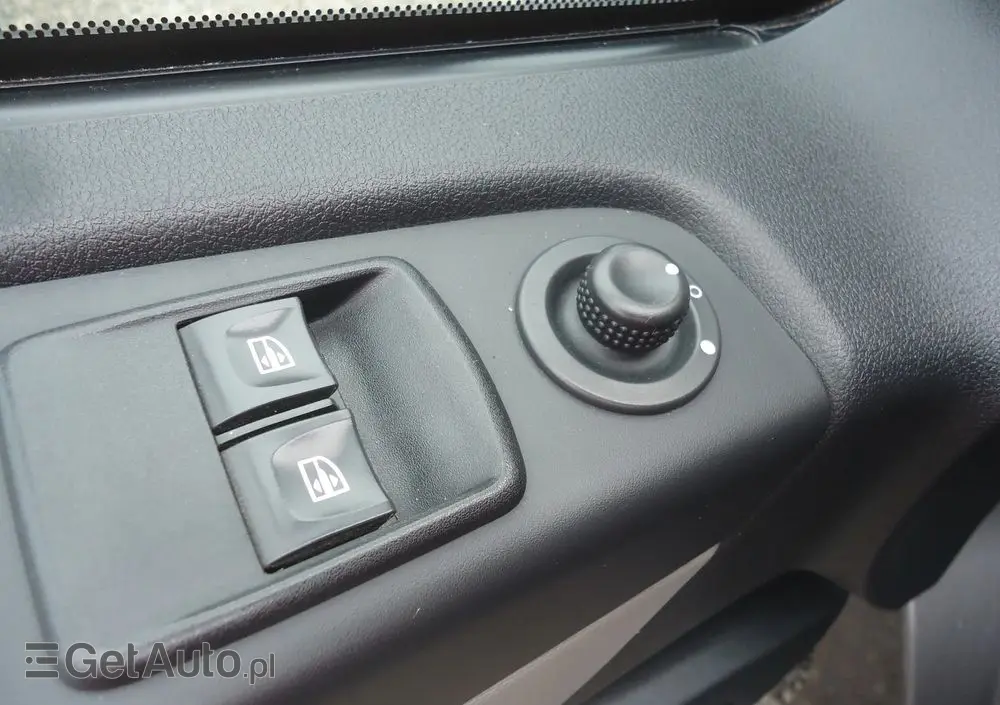RENAULT Trafic Combi L1H1 Authentique