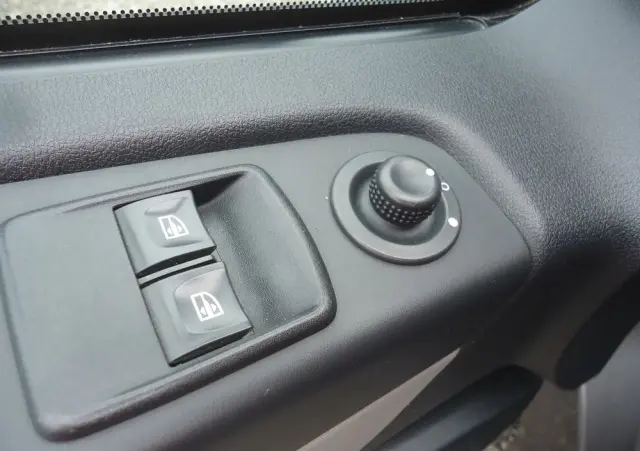 RENAULT Trafic Combi L1H1 Authentique
