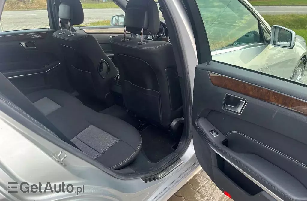 MERCEDES-BENZ Klasa E 