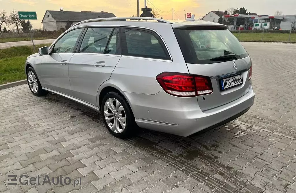 MERCEDES-BENZ Klasa E 