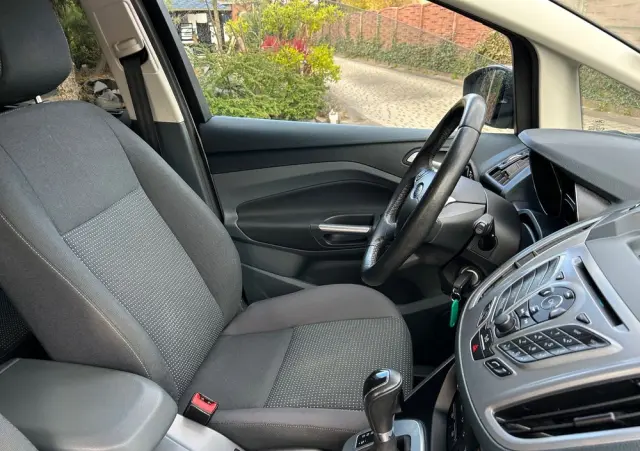 FORD C-MAX 2.0 TDCi Titanium