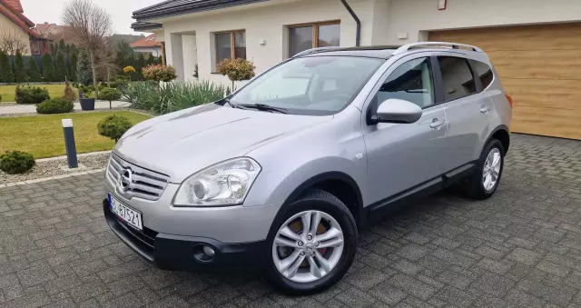 NISSAN Qashqai+2 2.0 dCi Tekna Premium