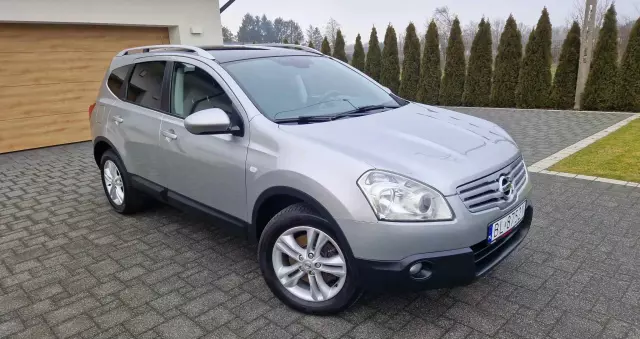 NISSAN Qashqai+2 2.0 dCi Tekna Premium