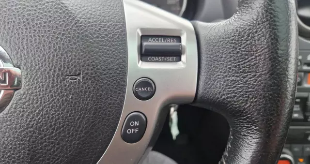 NISSAN Qashqai+2 2.0 dCi Tekna Premium