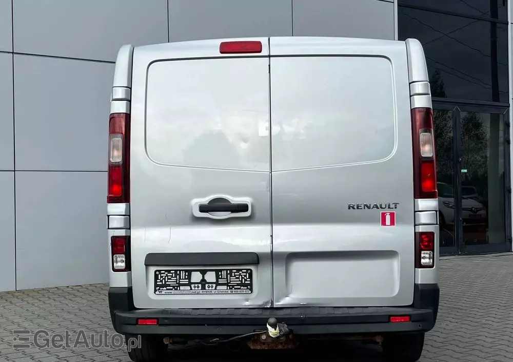 RENAULT Trafic 