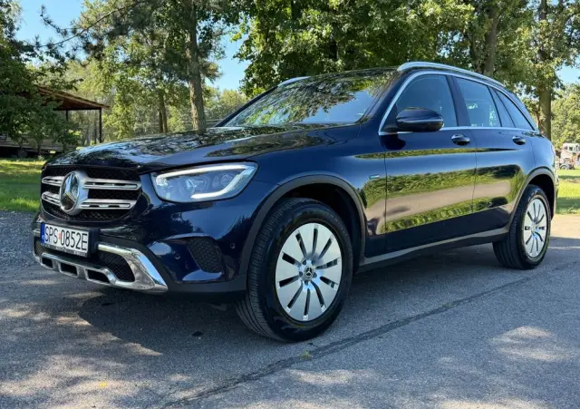 MERCEDES-BENZ GLC 300 de 4Matic 9G-TRONIC