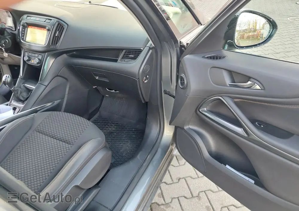 OPEL Zafira 1.6 CDTI Plus S&S
