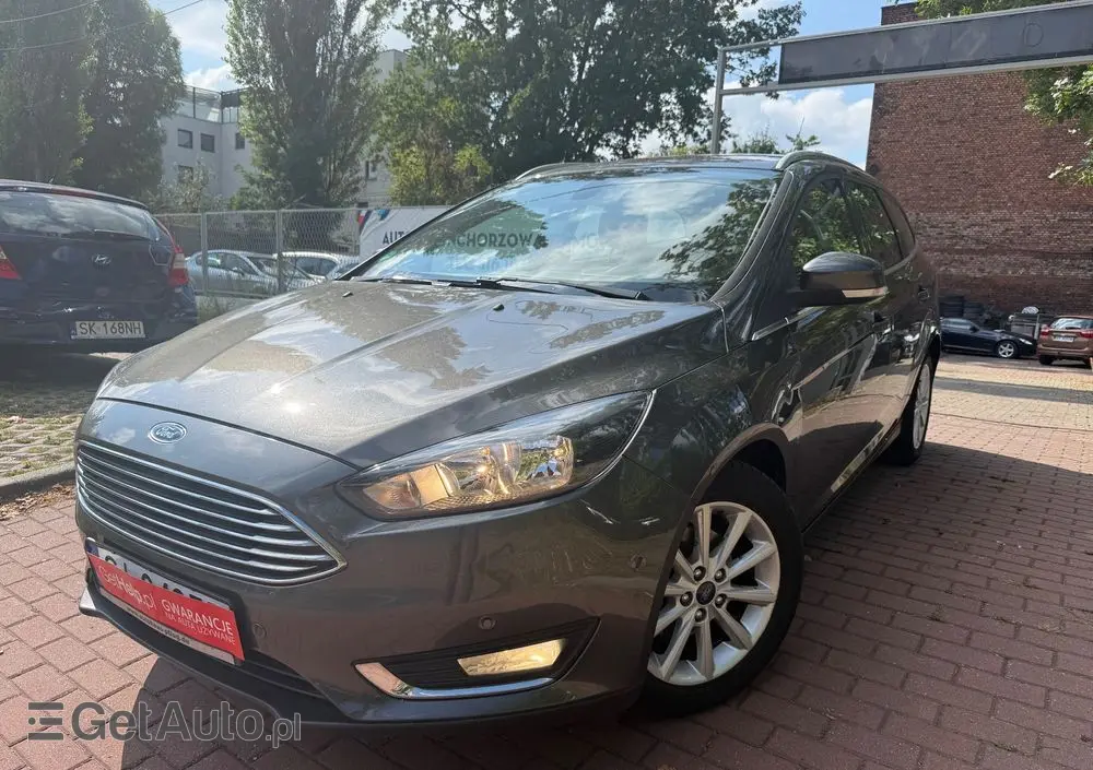 FORD Focus 1.0 EcoBoost Start-Stopp-System COOL&CONNECT