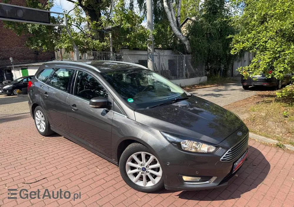 FORD Focus 1.0 EcoBoost Start-Stopp-System COOL&CONNECT
