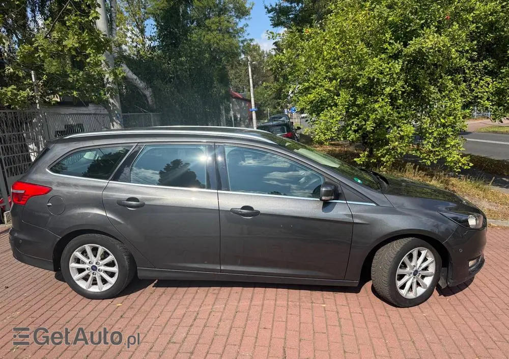 FORD Focus 1.0 EcoBoost Start-Stopp-System COOL&CONNECT