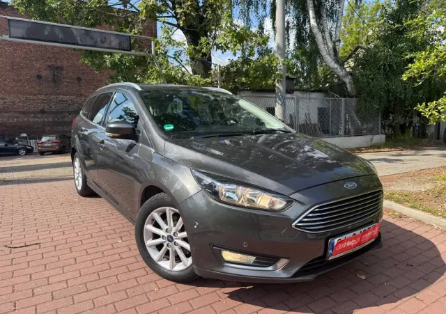 FORD Focus 1.0 EcoBoost Start-Stopp-System COOL&CONNECT