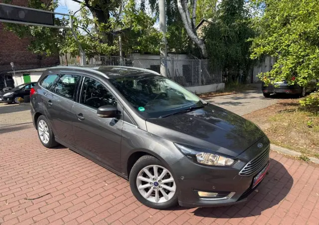 FORD Focus 1.0 EcoBoost Start-Stopp-System COOL&CONNECT