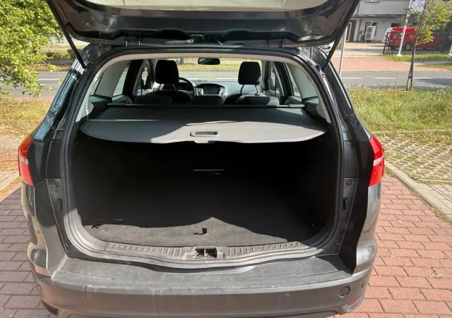 FORD Focus 1.0 EcoBoost Start-Stopp-System COOL&CONNECT