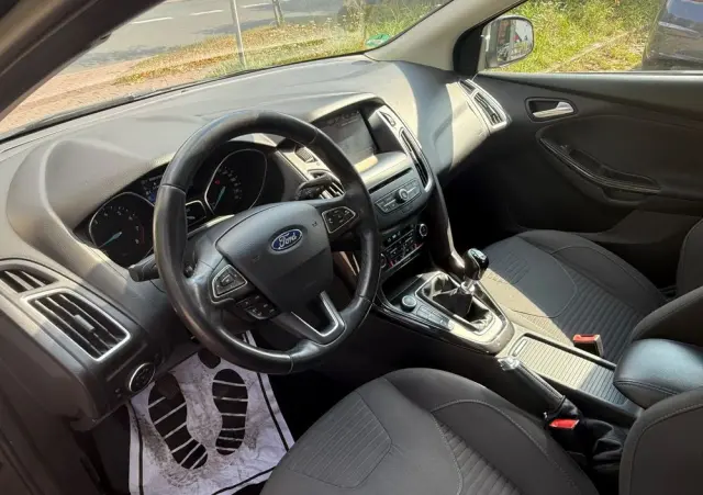 FORD Focus 1.0 EcoBoost Start-Stopp-System COOL&CONNECT