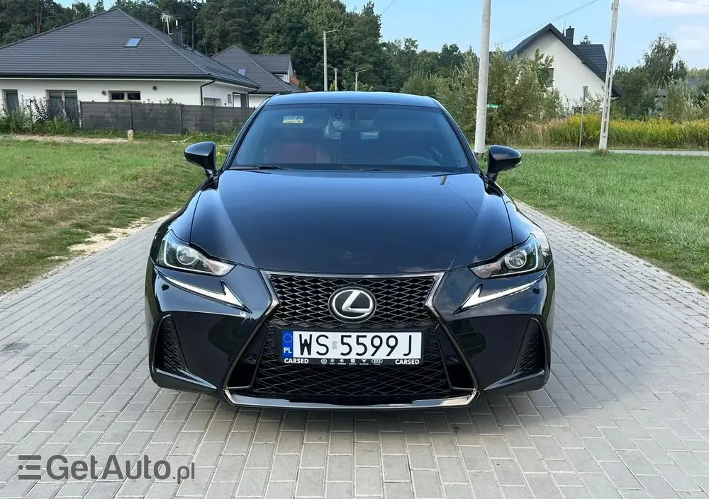 LEXUS IS 200t / 300 F Sport