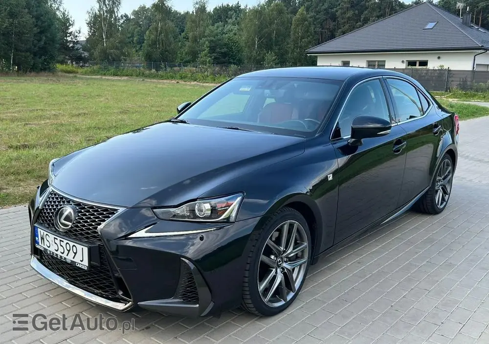 LEXUS IS 200t / 300 F Sport