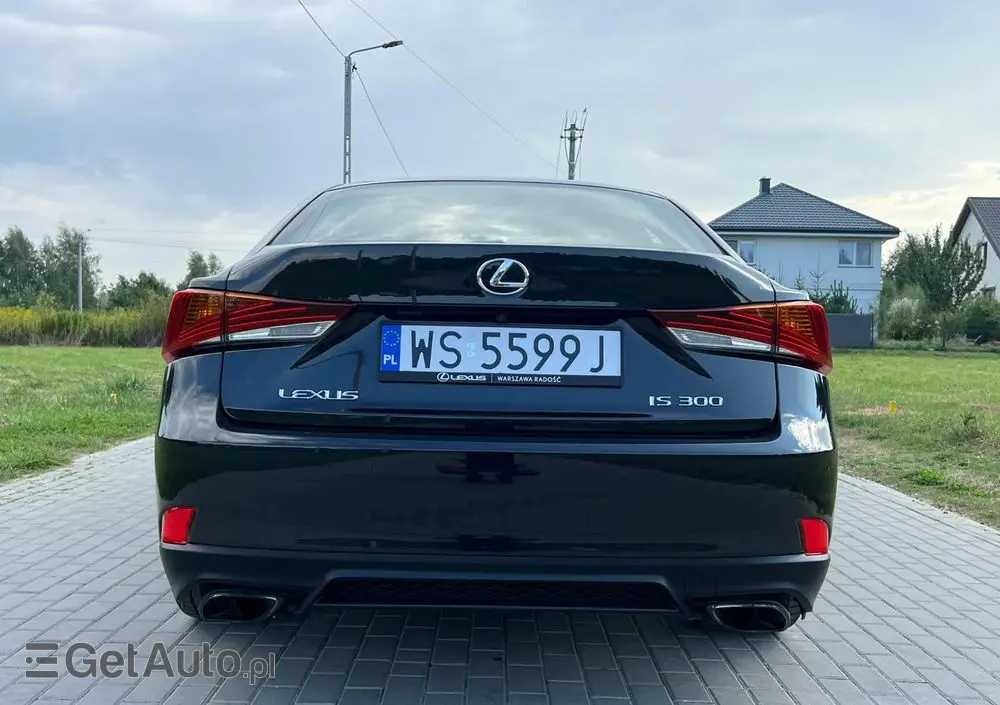 LEXUS IS 200t / 300 F Sport