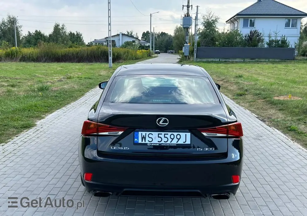 LEXUS IS 200t / 300 F Sport