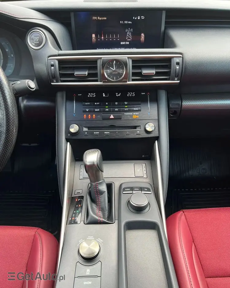 LEXUS IS 200t / 300 F Sport