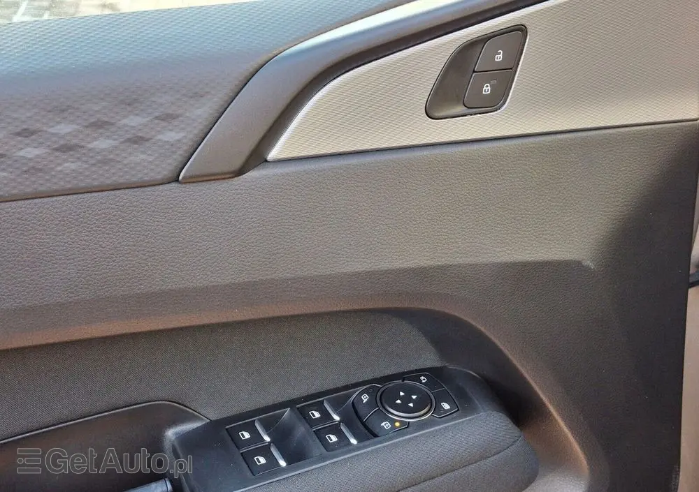 VOLKSWAGEN Amarok 2.0 TDi 4MOTION Life