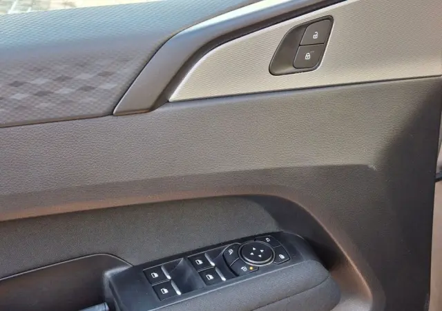 VOLKSWAGEN Amarok 2.0 TDi 4MOTION Life