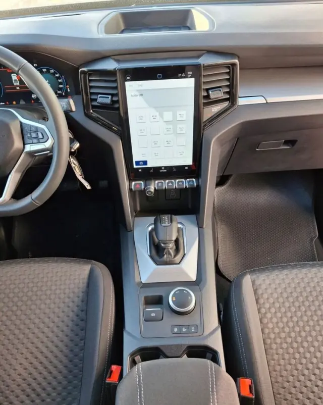 VOLKSWAGEN Amarok 2.0 TDi 4MOTION Life