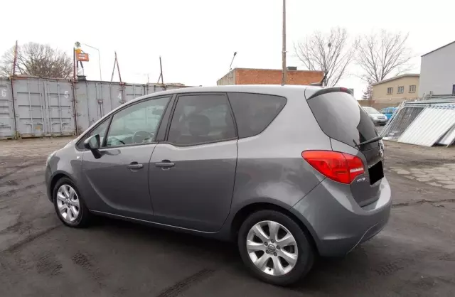 OPEL Meriva 