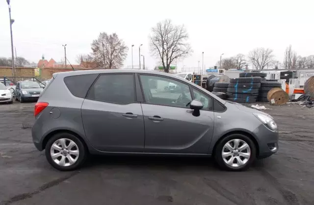 OPEL Meriva 