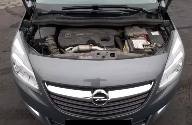 OPEL Meriva 