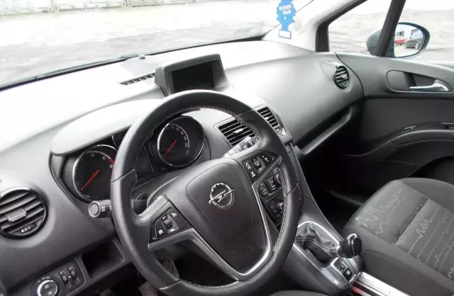 OPEL Meriva 