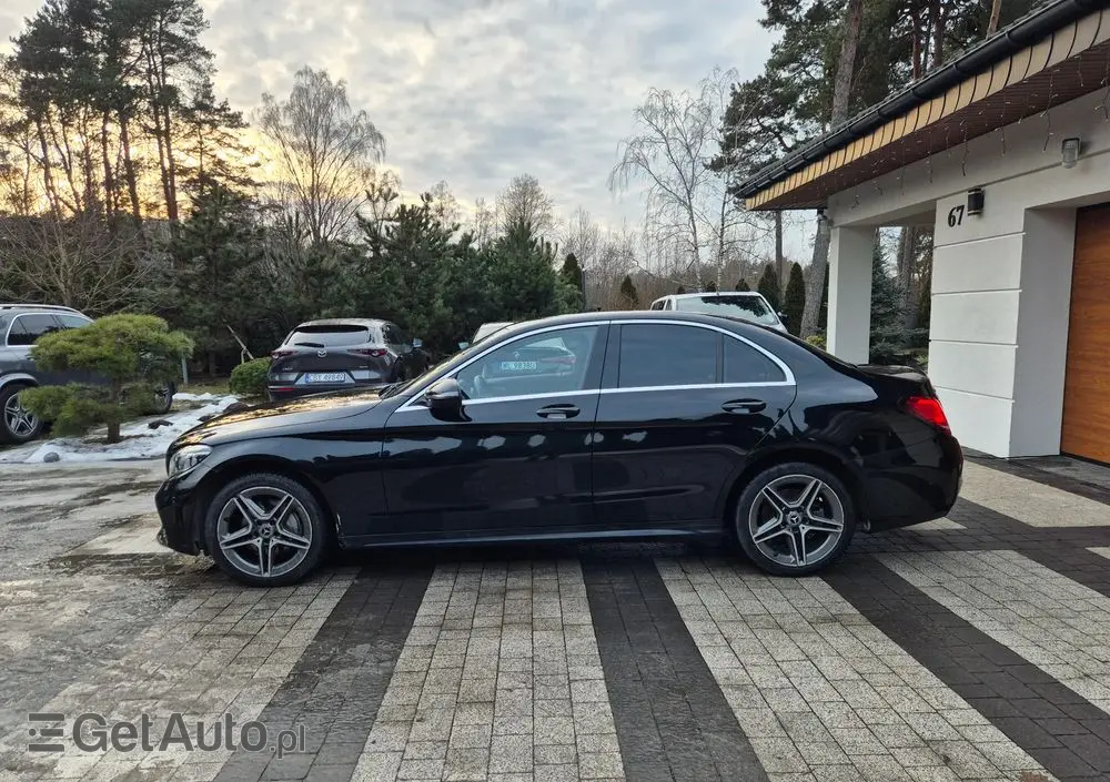 MERCEDES-BENZ Klasa C 200 4-Matic 9G-TRONIC