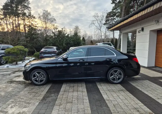 MERCEDES-BENZ Klasa C 200 4-Matic 9G-TRONIC