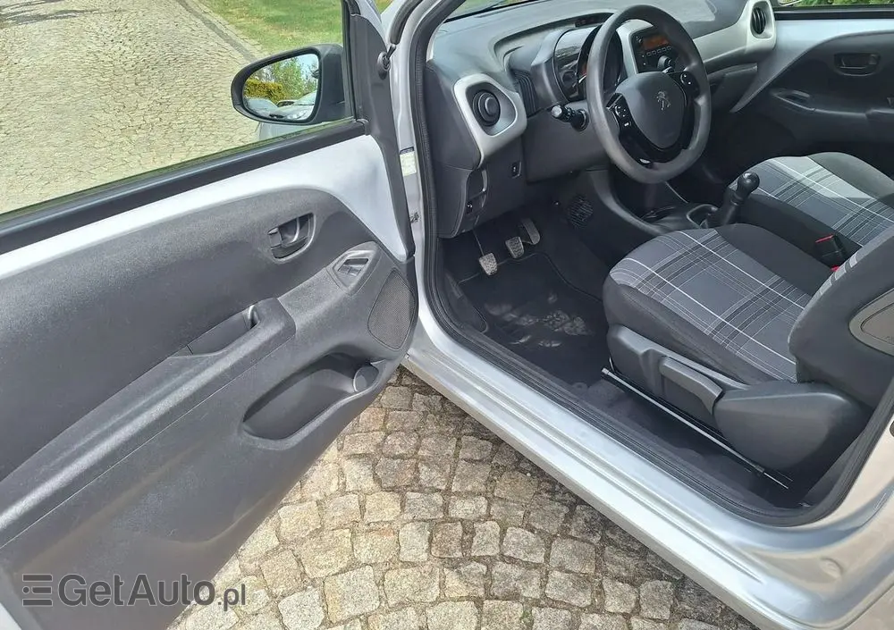 PEUGEOT 108 VTI 68 Top Active