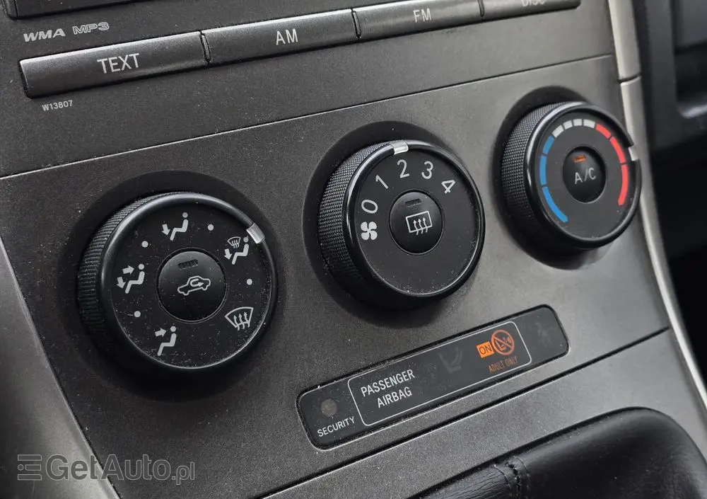 TOYOTA Auris 1.6 VVT-i Executive