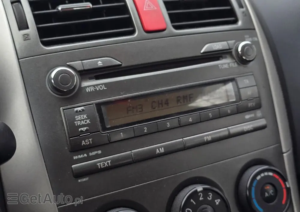 TOYOTA Auris 1.6 VVT-i Executive