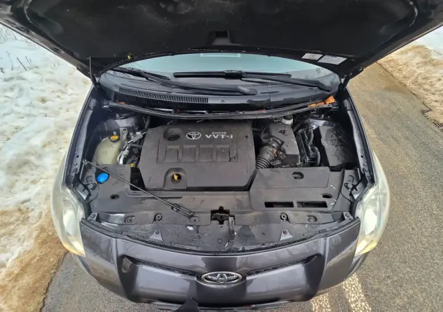 TOYOTA Auris 1.6 VVT-i Executive