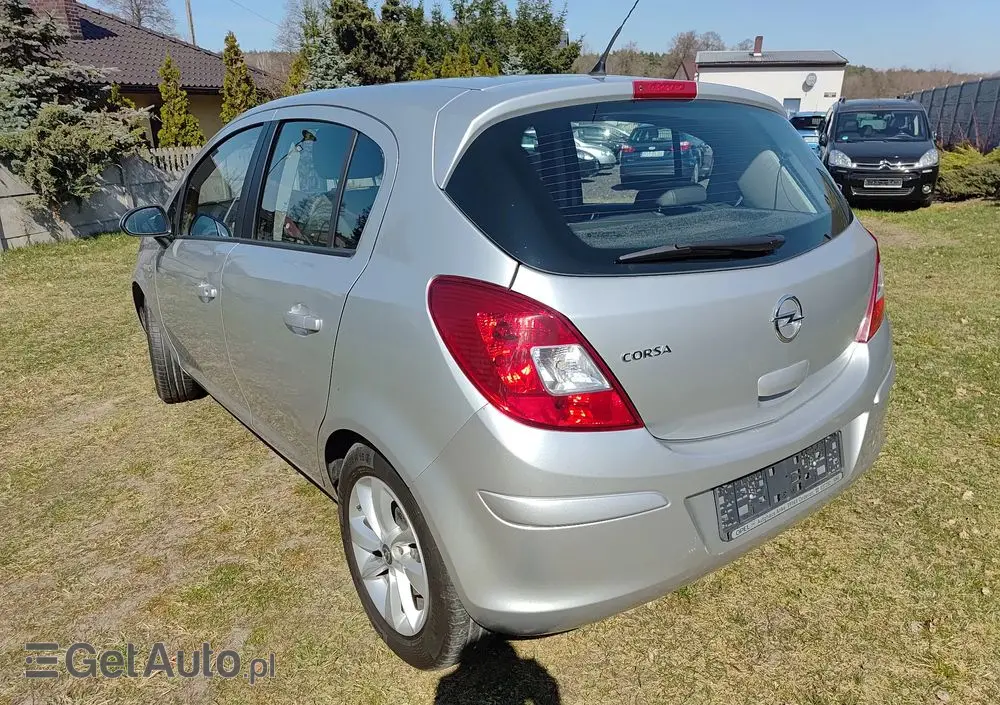 OPEL Corsa 1.2 16V Energy