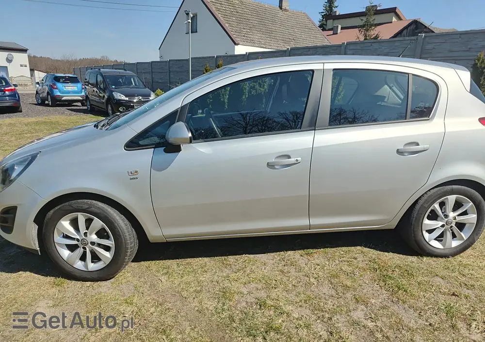 OPEL Corsa 1.2 16V Energy