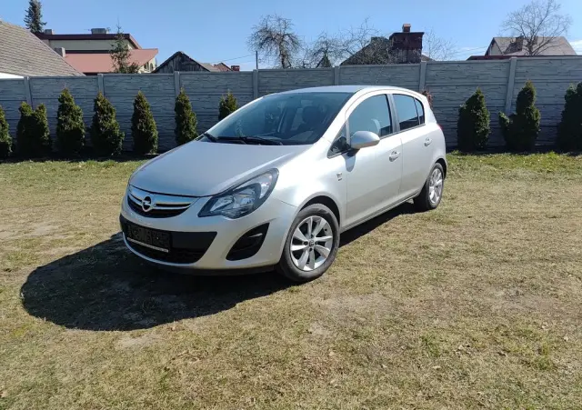 OPEL Corsa 1.2 16V Energy