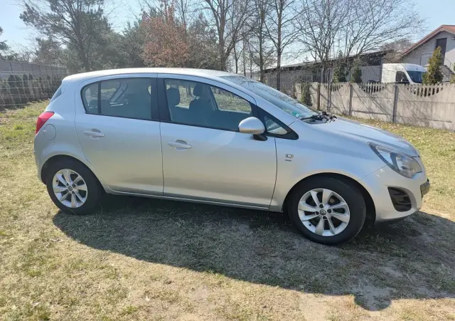 OPEL Corsa 1.2 16V Energy