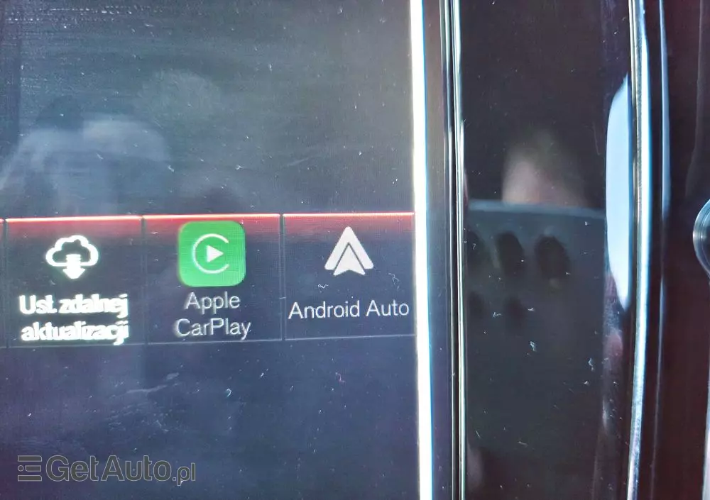 VOLVO V60 D4 R-Design