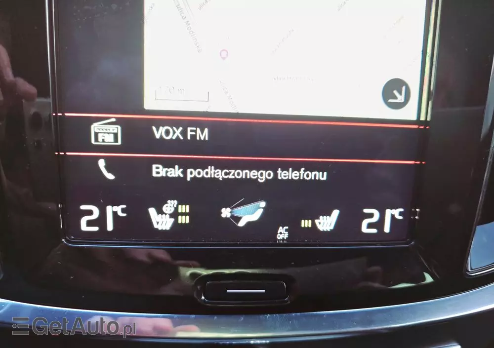 VOLVO V60 D4 R-Design