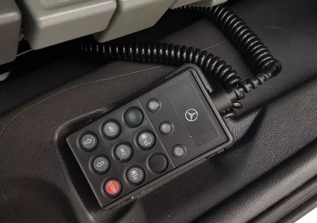 MERCEDES-BENZ AXOR ACTROS 2540 HAKOWIEC 3 OSIE 