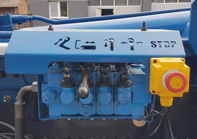 MERCEDES-BENZ AXOR ACTROS 2540 HAKOWIEC 3 OSIE 