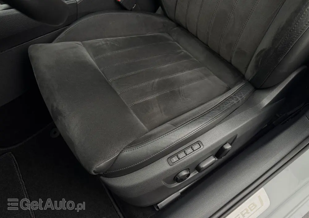 SKODA Superb 2.0 TDI Style