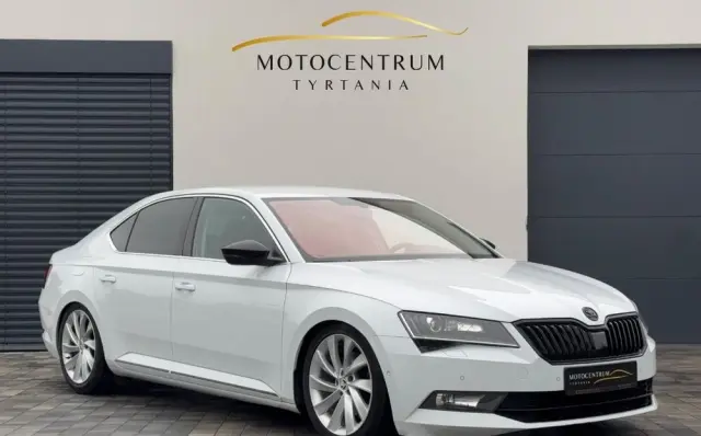 SKODA Superb 2.0 TDI Style