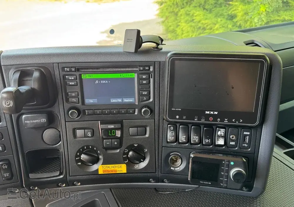 SCANIA Scania P 450 / CHŁODNIA + WINDA / 23 PALETY / EURO6 / OŚ SKRĘTNA / CARRIER/ ASO 