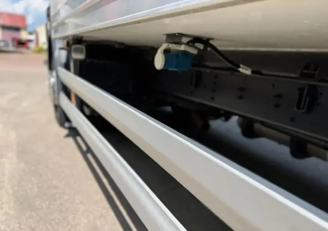 SCANIA Scania P 450 / CHŁODNIA + WINDA / 23 PALETY / EURO6 / OŚ SKRĘTNA / CARRIER/ ASO 