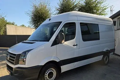 VOLKSWAGEN Crafter 